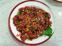 藤椒鲜辣牛肉-陳艳红火锅(港汇店)