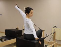 -酉嘉瑜伽YO+YOGA