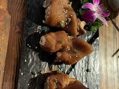 -胡桃里音乐餐厅(陶溪川店)(川湘赣菜·世界百大酒庄直供红酒·音乐表演)