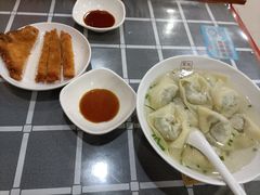 -潘国仙耳光馄饨(黄家阙路店)