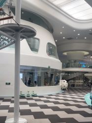 -MINI MARS 移动的空间站乐园·餐饮·派对(浦东金桥店)