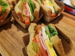 -星巴克臻选(南京艾尚天地店)