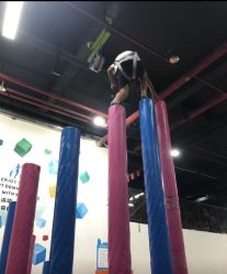 -蹦贝运动中心·蹦床·攀岩·闯关(龙岗店)