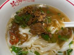 -万利记长沙米粉小吃(东方宝泰店)