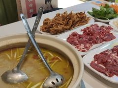 -清真·马坡烧烤涮牛肚·酸浆火锅(新区总店)