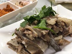 手抓羊排-清真·伊清阁餐厅