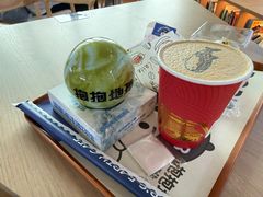 -抱抱地球咖啡馆(国家海洋博物馆店)