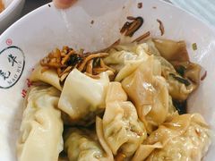 荠菜肉馄饨-毛华美食(清扬路二店)