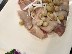 -东椰·海南椰子鸡火锅(朝阳门店)