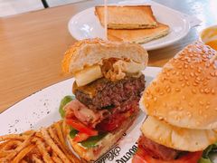 -HELLO 27 意面·沙拉·帕尼尼