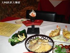 三文鱼手卷-禅猫日本料理