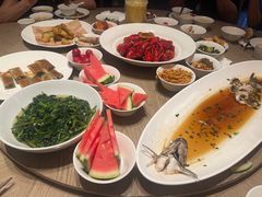 -艳阳天·非遗楚菜(武汉客厅店)