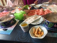 -名都晓荷塘主题火锅(海城街店)