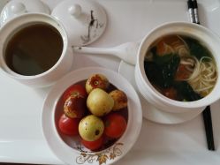 -菁幼月子会所(儿童医院店)