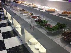 自助取餐区-梦航彩虹之约自助餐厅(华府天地店)