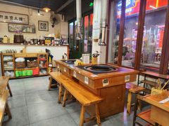 -阿山卓·野生菌火锅·纳西火塘烤肉