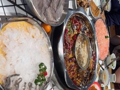 -六婶老火锅(交通大学直营店)