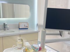 -极光口腔·矫正种植修复(锦江店)