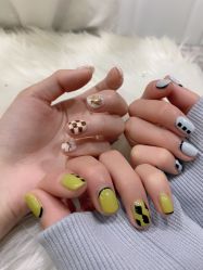 -七彩虹美甲美睫 半永久