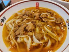 -顺溜·手工刀削面·黑金店(铜锣湾店)