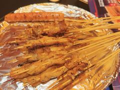 -何师烧烤Pro ·江湖川菜·小龙虾·精酿啤酒(太古里旗舰店)