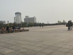 -汇泉广场