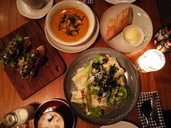 -ROAST coffee & eatery