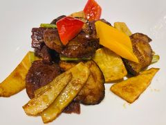 蘑菇春笋炒雪花牛舌-Yan Ting 宴庭中餐厅(上海静安瑞吉酒店)