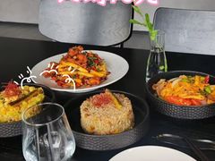 -巧克力渔家.小船海鲜胶东菜(万平口店)