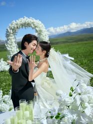 -雅云婚纱摄影工作室旗舰店