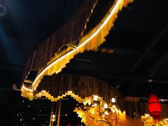 -老滇山寨•云南特色菜•地方菜•民族风情歌舞表演(金碧店)