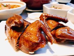 脆皮乳鸽-希尔顿酒店-豫园中餐厅