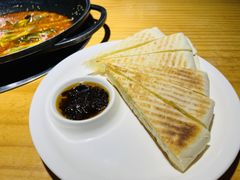 -小小河边鱼(天润城店)