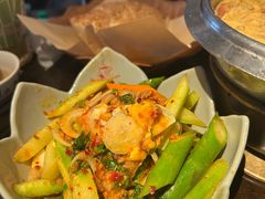 -大头虾越式风味餐厅(光明广场店)