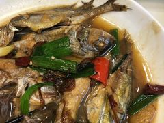 -鑫悦楼煎蟹·16年海鲜大排档