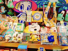 -九木杂物社(新奥购物中心店)