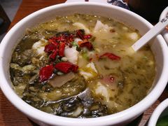 -渝是乎川渝小炒(新世界百货望京店)