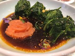 菠菜三文鱼-橄榄季酒店