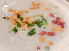 荔湾艇仔粥-卓粤拉肠(红庙店)