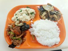 -哈尔滨商业大学-C区食堂