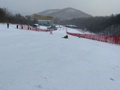 -亚布力新体委滑雪场