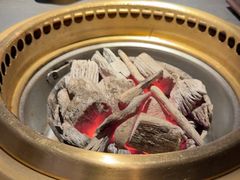 -铭牛烧肉·和牛海鲜自助(高新月牙湖店)