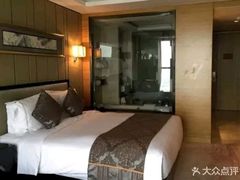 -无锡新湖铂尔曼大酒店