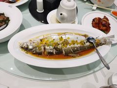 -万龙洲海鲜(大兴绿地缤纷城店)