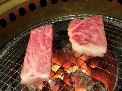 -山川小町·极番烧肉(新地假日广场店)