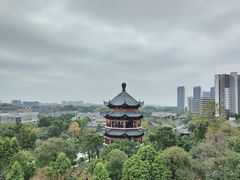 -岭南和园