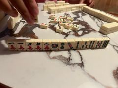 -涨巢·潮玩水疗局