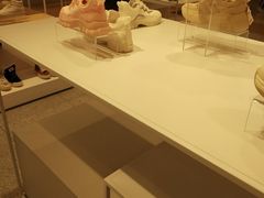 -hotwind热风(喜隆多店)
