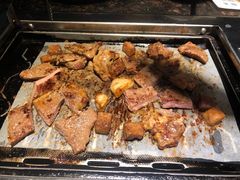 -阪尚皇·原切牛排·烤肉火锅自助(北京路店)