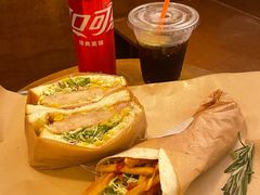 -Al Salam莫的三明治